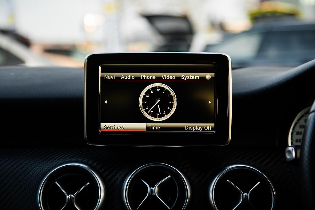 Mercedes-benz A 180 A180 AMG trim package Blue Efficiency image 290516