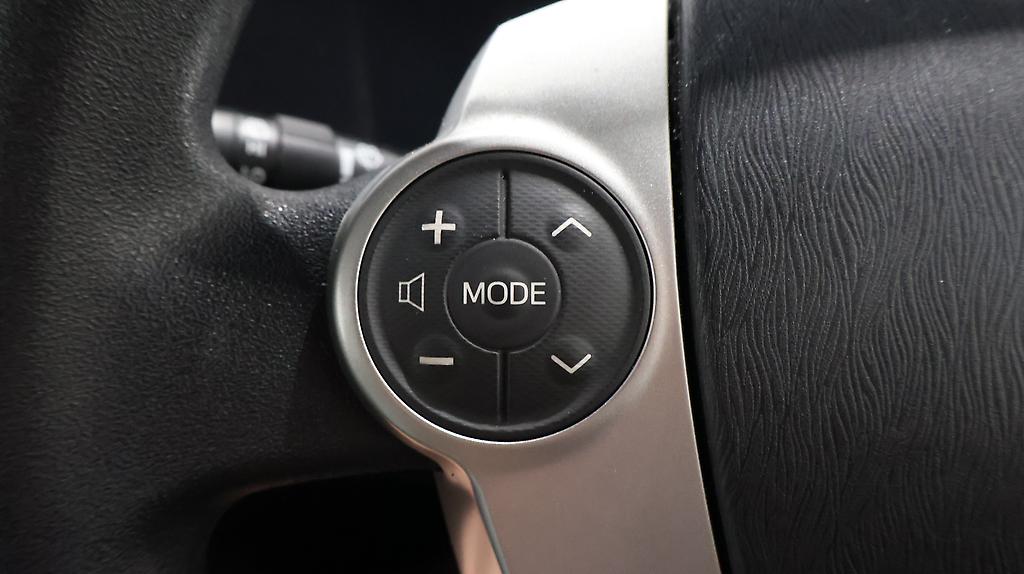 Toyota Aqua S Model/ Push Start/ 2 Keys image 318065