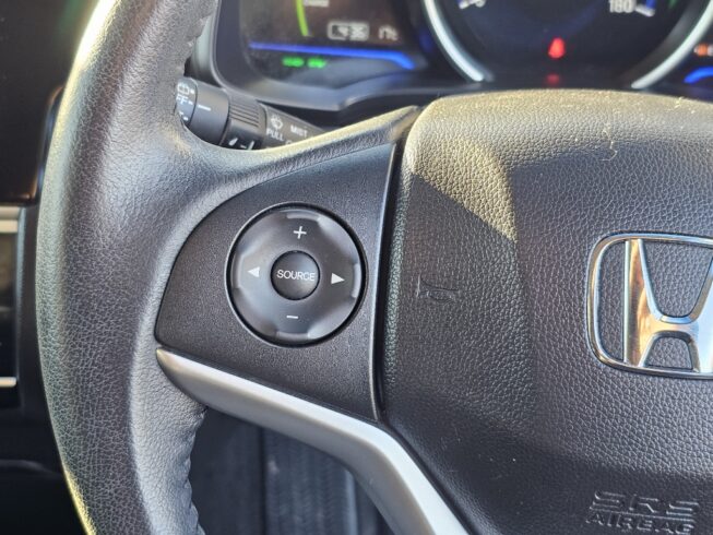 2014 Honda Fit Hybrid L Package image 293047