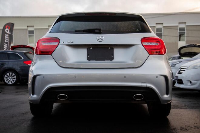 2013 Mercedes-benz A 180 A180 AMG trim package Blue Efficiency image 290506