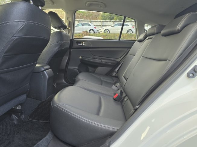 2014 Subaru Impreza Sport 2.0i Eyesight AWD image 287245