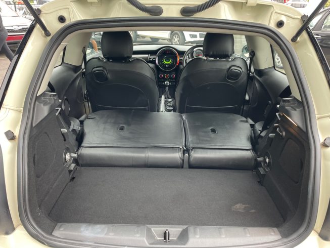 2018 Mini Cooper Cooper S UK Edition, Black Wheels image 287361