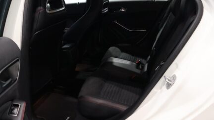 Mercedes-benz A 180 Sports, AMG Package, Black Roof image 318580