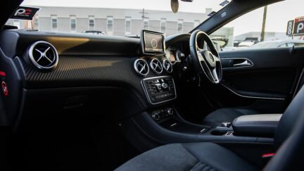 Mercedes-benz A 180 A180 AMG trim package Blue Efficiency image 290519