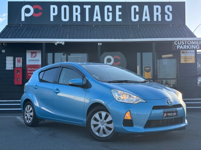 2012 Toyota Aqua G Model/ Push Start/ Reverse Camera image 288114