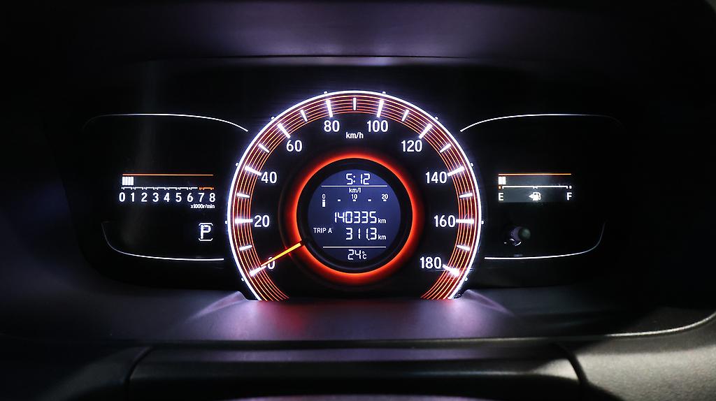 Honda Odyssey Absolute image 319274