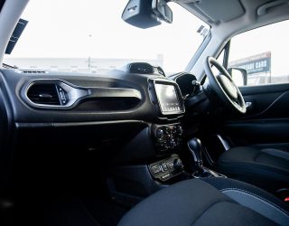 2023 Jeep Renegade LIMITED PHEV 4XE image 289780