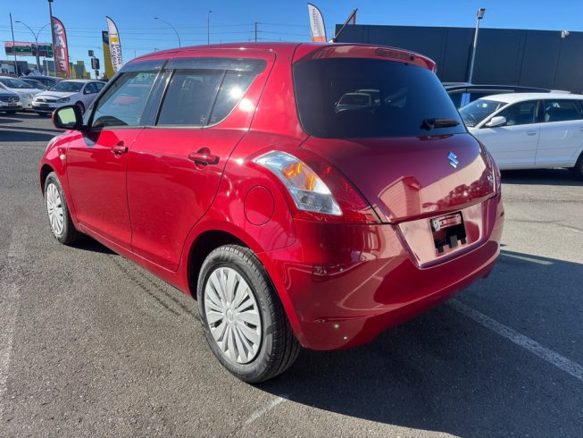 2014 Suzuki Swift XG image 287301