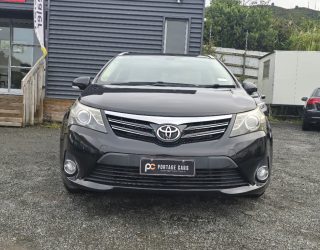 2012 Toyota Avensis Wagon Li image 288094