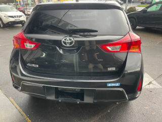 2012 Toyota Auris 180G S-Package image 292735