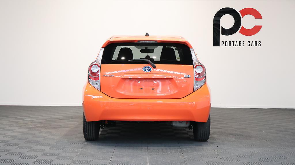 Toyota Aqua S Model/ Push Start/ 2 Keys image 318057