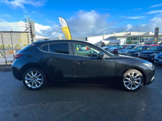 2013 Mazda Axela Sports 20S Touring L-PKG image 292354