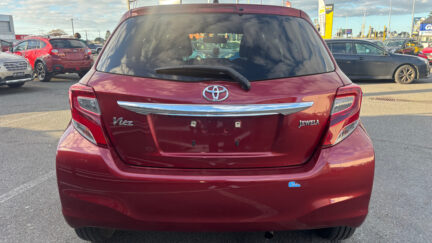 Toyota Vitz Jewela Low KMS image 290804