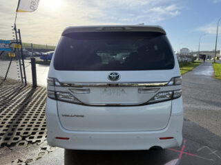 2012 Toyota Vellfire 2.4Z – 8 Seater image 292089