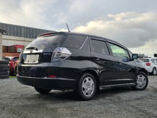 2013 Honda Fit Shuttle Hybrid Smart Selection image 292853