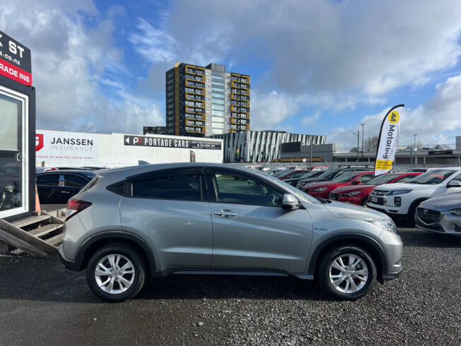 2014 Honda Vezel Hybrid X – Alloy Wheels image 292652