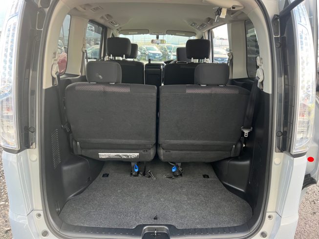 2013 Nissan Serena Hybrid Highway Star image 287911