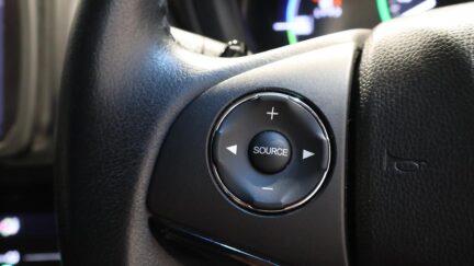 Honda Vezel Hybrid X image 314116