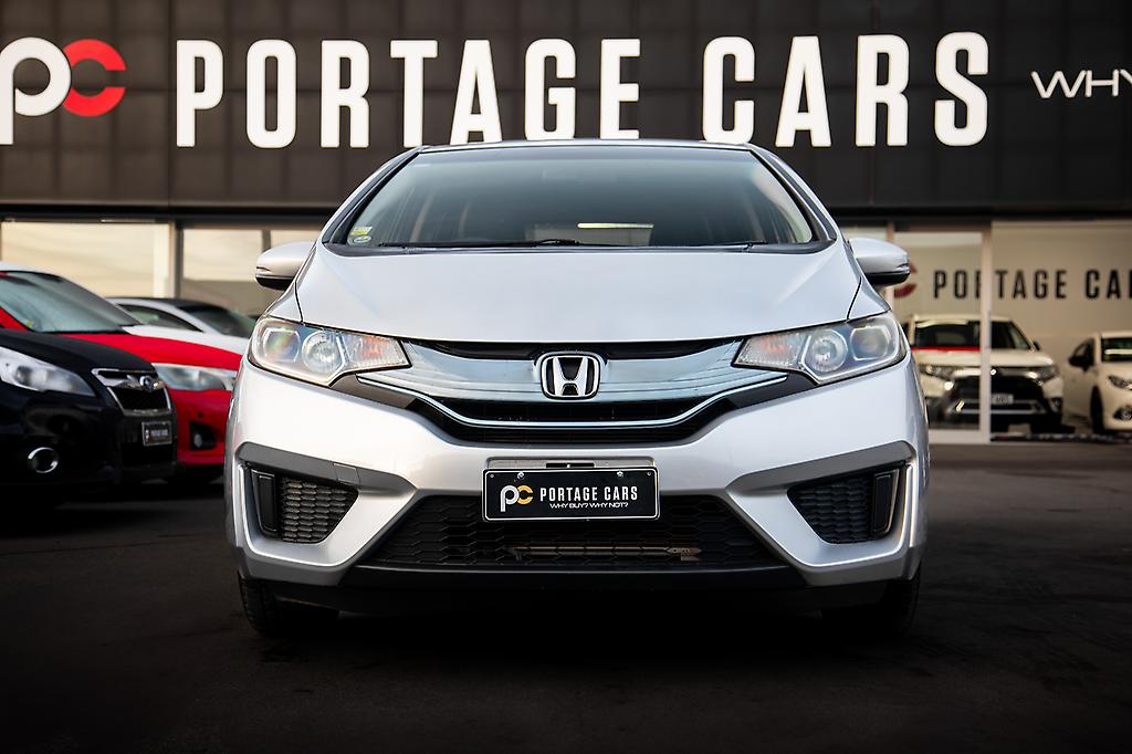 Honda Fit Hybrid L package image 289231