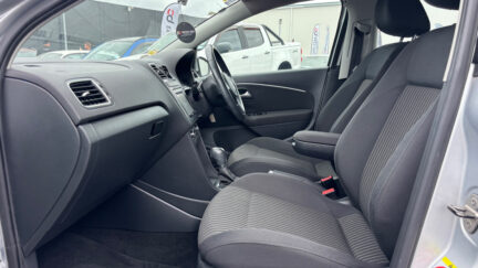 Volkswagen Polo TSI Highline Low KMS image 310518