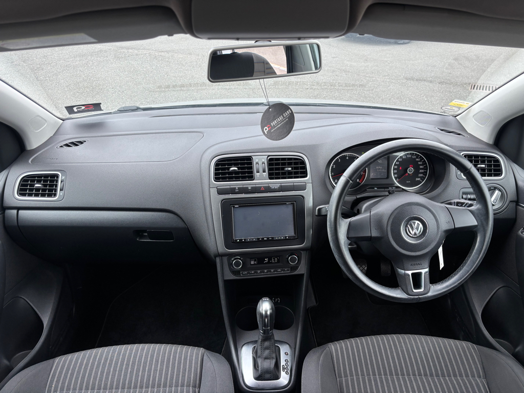 Volkswagen Polo TSI Highline Low KMS image 310522