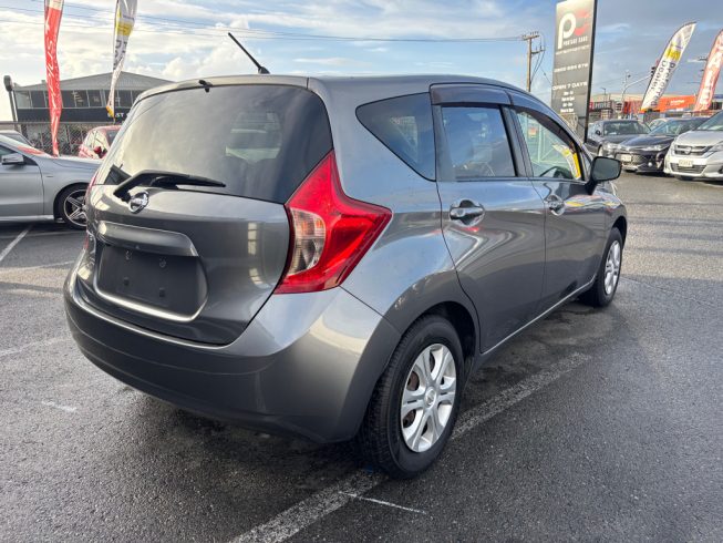 2016 Nissan Note X Model image 288566