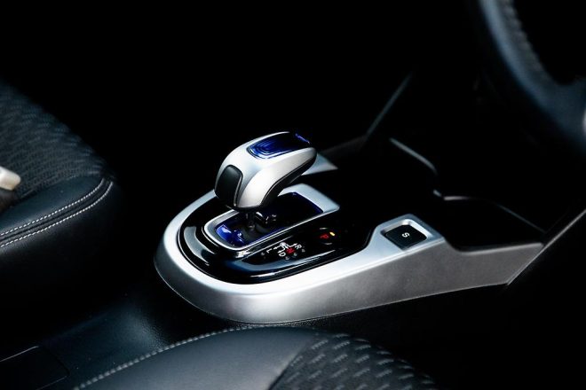 2013 Honda Fit Hybrid L package image 289247