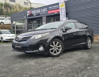 2012 Toyota Avensis Wagon Li image 288095