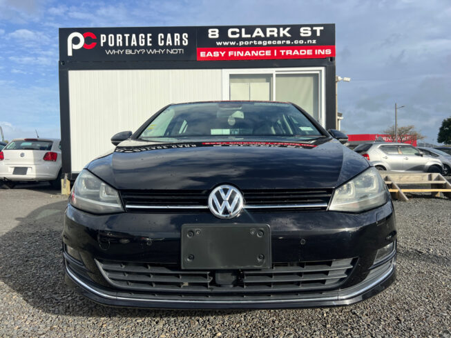 2013 Volkswagen Golf TSI Highline Bluemotion- Factory Alloy Wheels – Low KMS – 1.4L image 290389