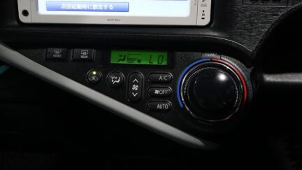 Toyota Aqua S Model, Push Start, Low KMS image 312498