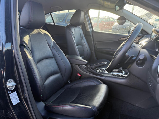 2013 Mazda Axela Sports 20S Touring L-PKG image 292371