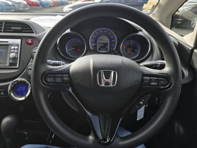 2012 Honda Fit Shuttle Hybrid image 290658