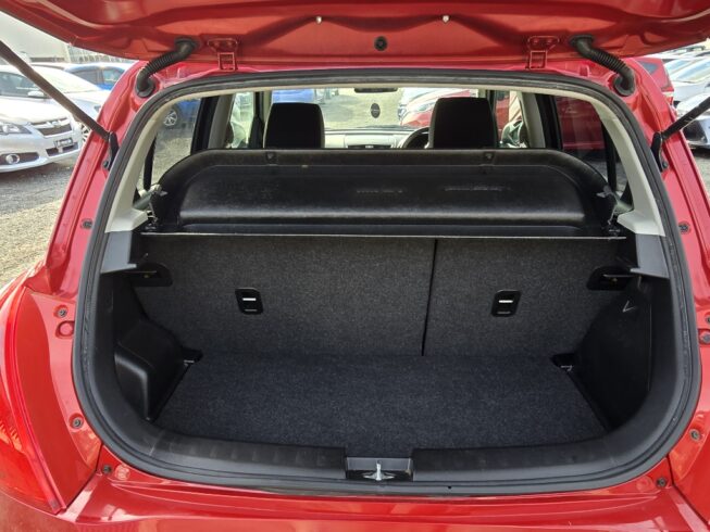 2012 Suzuki Swift XG Idle Stop image 292896