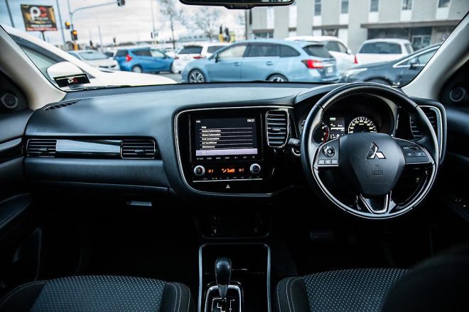 2021 Mitsubishi Outlander LS 2.4P /4WD/ 7 seat image 289918