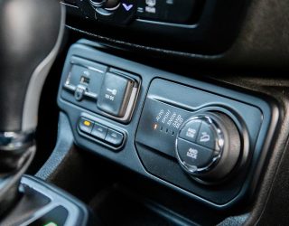 2023 Jeep Renegade LIMITED PHEV 4XE image 289778