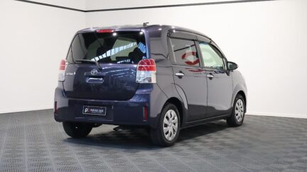 Toyota Spade F Model, Push Start, Power Sliding Door image 311627