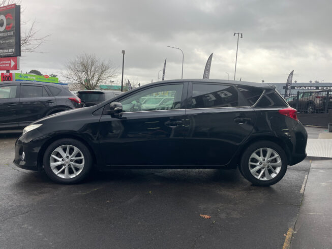 2012 Toyota Auris 180G S-Package image 292736