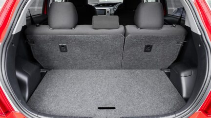 Toyota Vitz Jewela S spec Apple car play image 314988