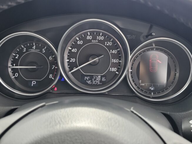 2013 Mazda Atenza Wagon 20S – Low Kms image 298393