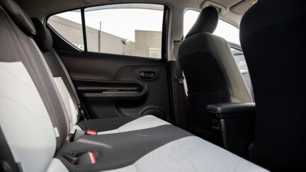 Toyota Aqua S Model, Push Start, Reverse Camera image 290678