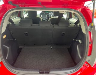 2013 Toyota Aqua S Model, Push Start, Low KMS image 287900