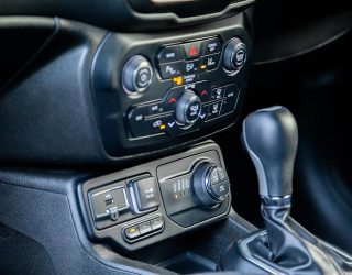 2023 Jeep Renegade LIMITED PHEV 4XE image 289781