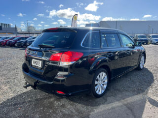 2010 Subaru Legacy Touring Wagon image 292991