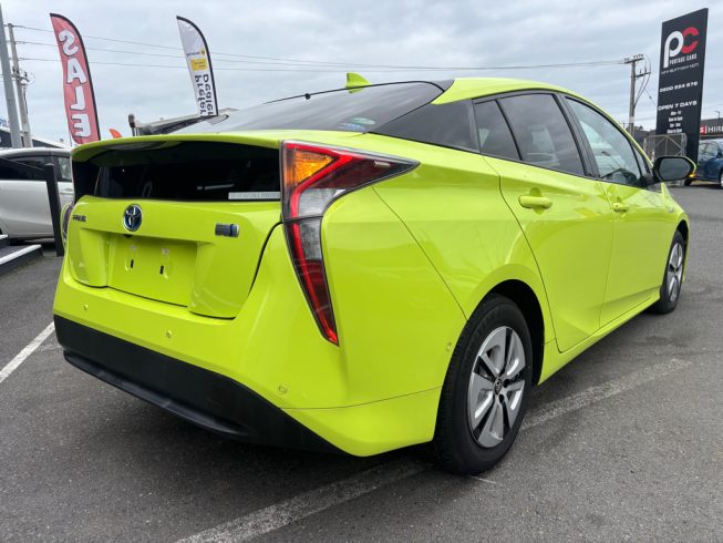 2016 Toyota Prius A Model, Low KMS, Heads up Display image 287766