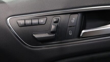 Mercedes-benz A 180 Sport AMG/ Half Leather image 305939