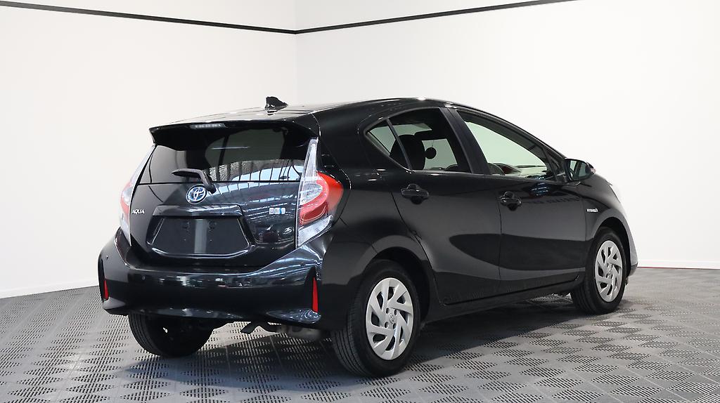 Toyota Aqua S Model, Push Start New Shape – Lane Departure Warning image 313837