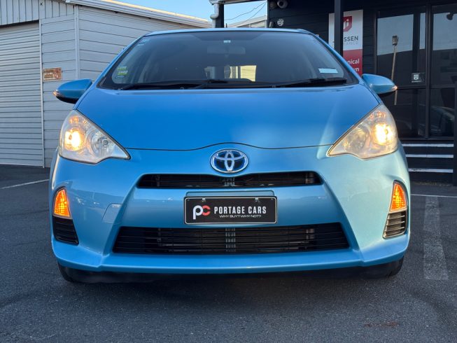 2012 Toyota Aqua G Model/ Push Start/ Reverse Camera image 288116