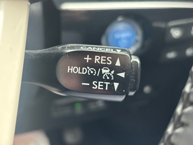 2016 Toyota Prius A Model, Low KMS, Heads up Display image 287779