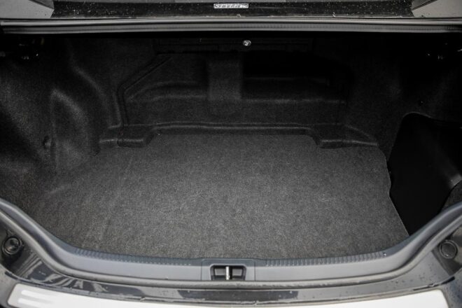 2012 Toyota Camry 2.5L I-Tech Hybrid G-Package image 294678