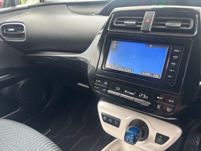 2016 Toyota Prius A Model, Low KMS, Heads up Display image 287777